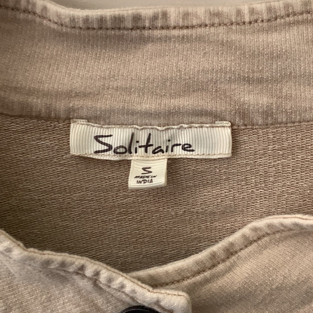 Solitaire Button Front Jacket. Size Small - Picture 7 of 12